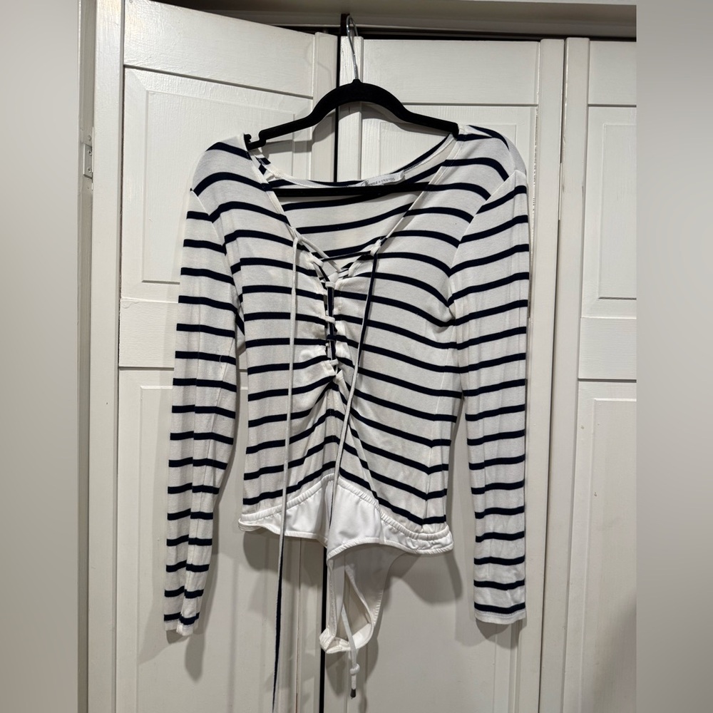 Lovers‎ and friends bodysuit size small EUC